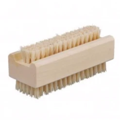 Redecker 9.3 x 3.6cm Wooden Nail Brush With Upper Row