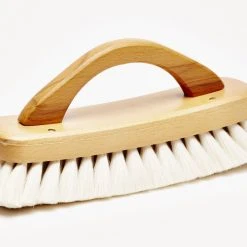 Redecker Waxed Beechwood Shoe Shine Brush With Light Goat Hair Bristle