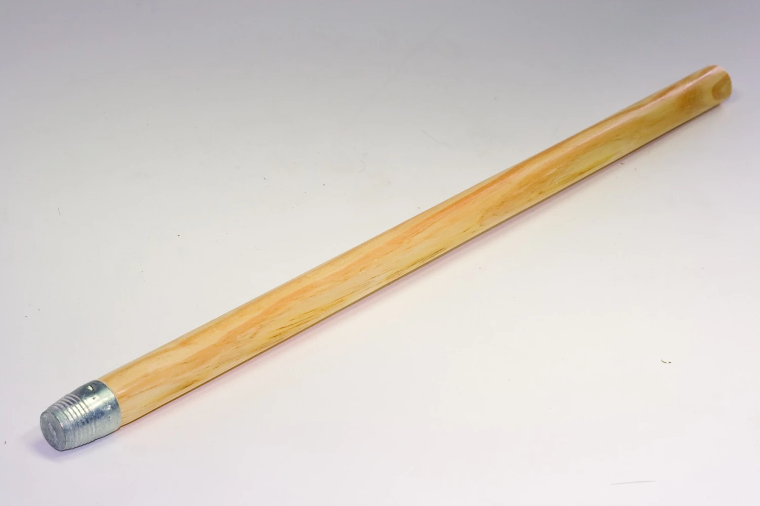 Redecker Metal Tip Unthreaded Oiled Beechwood Broom Handle 4 Redecker Metal Tip Unthreaded Oiled Beechwood Broom Handle