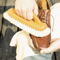 Redecker Waxed Beechwood Shoe Shine Brush With Light Goat Hair Bristle